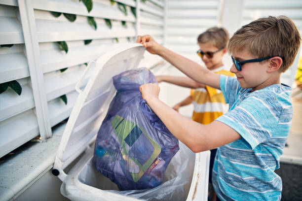 Best Yard Cleanup Services  in St James, MO